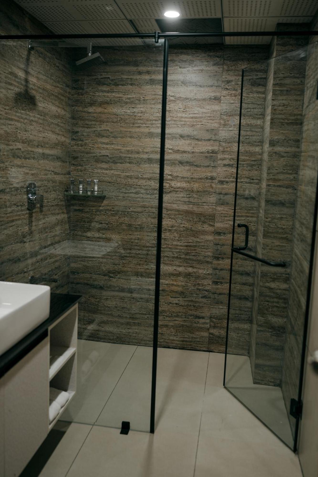 Atmosfera Bengaluru, India Aparthotel Екстериор снимка